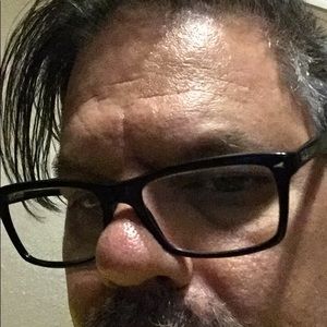 Meet your Posher, Stephen